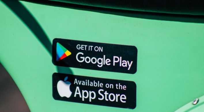Korean telecom regulator considers W68b in fines on Google, Apple for violating in-app payment laws