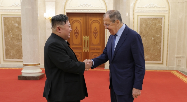 NK leader vows to build 'forward-looking' ties with Russia in talks with FM