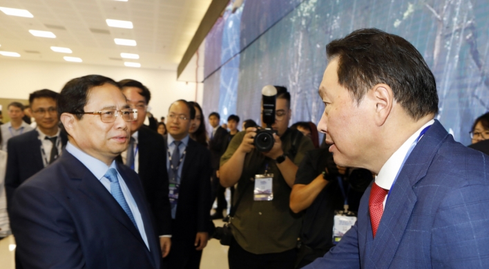 [Photo News] SK Chairman meets Vietnam PM
