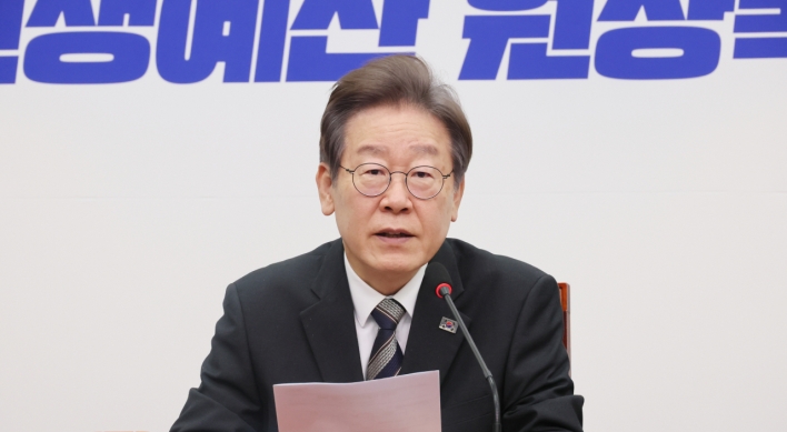 Opposition leader slams N. Korea for scrapping military deal, urges policy changes