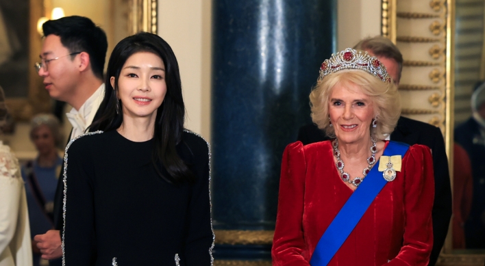 First lady explains S. Korea's dog meat ban plan to Queen Camilla