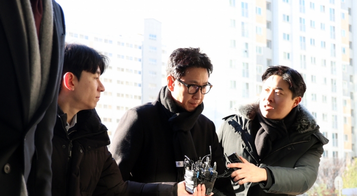 Actor Lee Sun-kyun requests lie detector test over drug suspicions