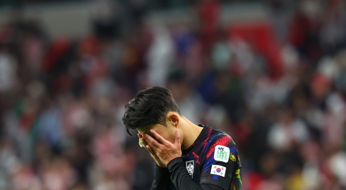 Son Heung-min injured finger in row before Asian Cup semifinals: federation
