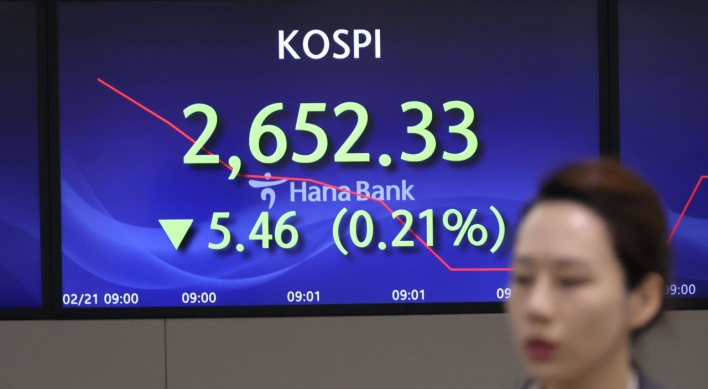 Seoul shares open higher despite US losses