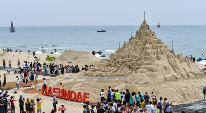 Haeundae Beach to become sand art museum in late May
