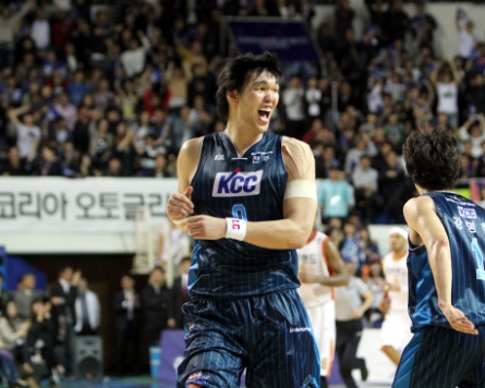 KCC, Dongbu set to clash in KBL finals