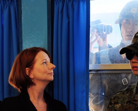 P.M. Gillard mourns Korean War dead