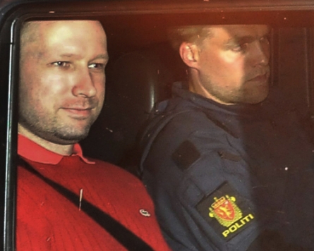 Norway gunman should have killed himself instead: father