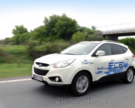 Hyundai’s fuel cell car drives more smoothly than popular hybrids