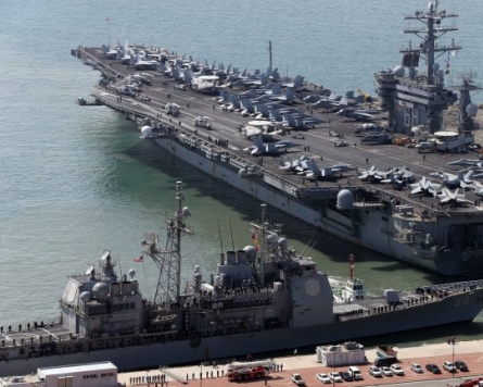 U.S. aircraft carrier Nimitz off Korea for drill