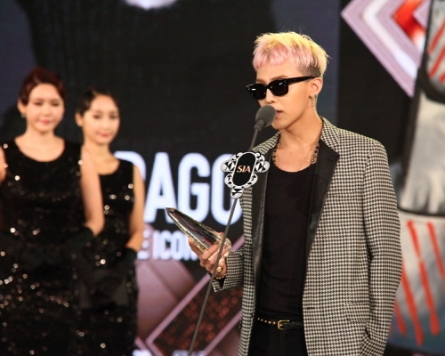 G-Dragon named ‘Style Icon of the Year’