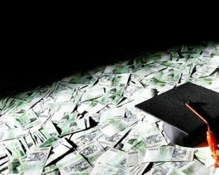 [Newsmaker] Counting cost of college application