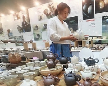 RASKB offers tour to Mungyeong pottery festival