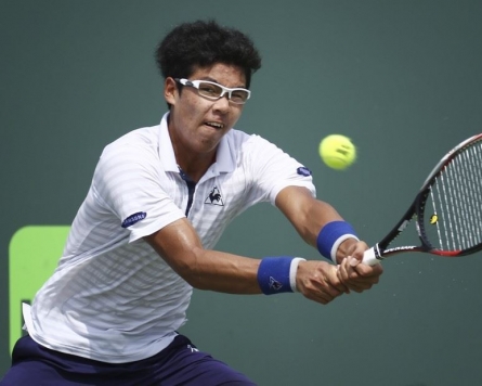 [Newsmaker] Chung Hyeon stages huge comeback to win 2nd round match at US Open
