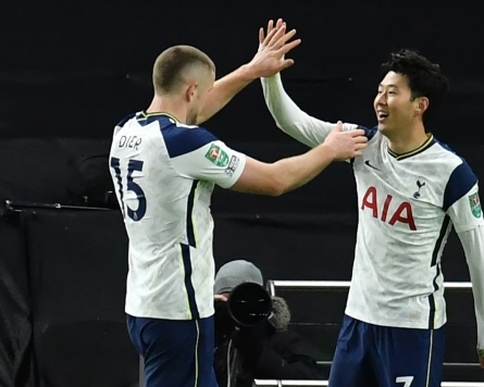 Son Heung-min scores in 2nd straight match, sends Tottenham into League Cup final