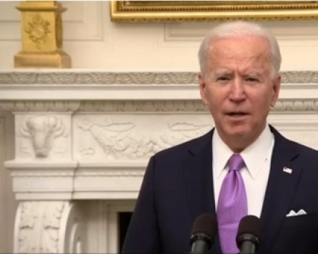 Biden urges Americans to 'mask up,' says visitors will need to quarantine