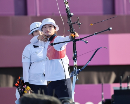 [Tokyo Olympics] Young veteran archer makes Olympic debut count with historic team gold