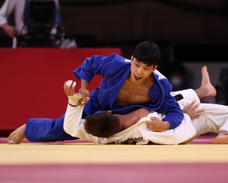 [Tokyo Olympics] An Baul wins bronze in men's judo