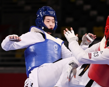 [Tokyo Olympics] Lee Da-bin wins silver in women's taekwondo