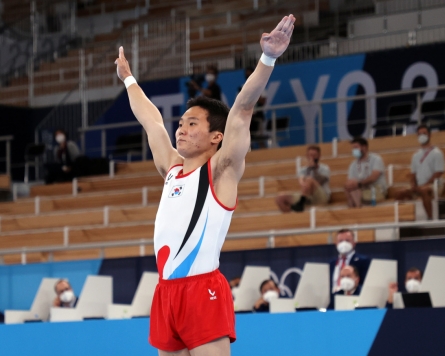 [Tokyo Olympics] Unfazed by injury trauma, Shin's Olympic gold feat driven by relentless determination, positivity