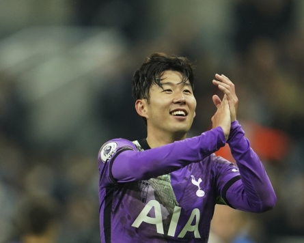 Son Heung-min scores for Tottenham, quells COVID-19 speculation