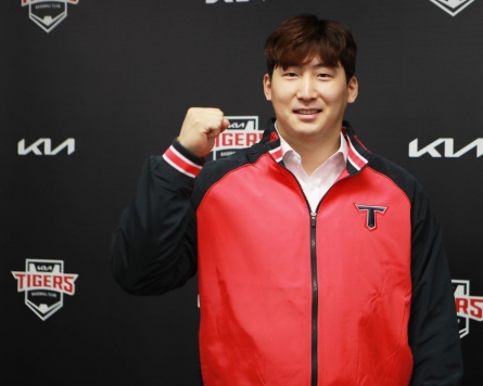 Dream becomes reality for star outfielder joining hometown KBO club