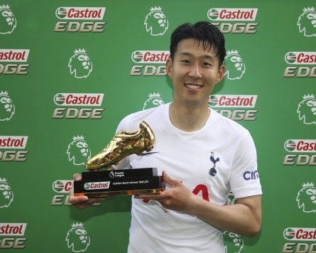 Yoon congratulates Son Heung-min on becoming 1st Asian scoring champion in Premier League history