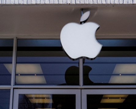 [Newsmaker] Apple Pay in final-stage talks to enter Korean market
