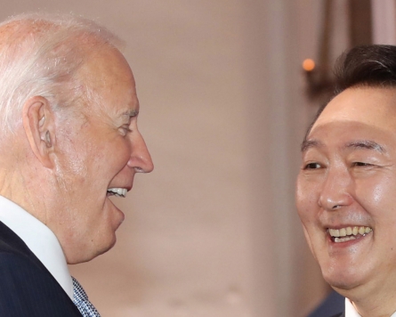Yoon asks Biden to resolve S. Korea's concerns over Inflation Reduction Act