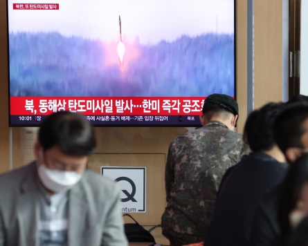 N. Korea fires ballistic missiles toward East Sea as allies engage in naval drills