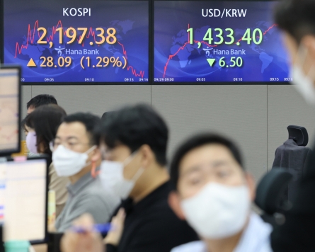 Seoul shares open higher after rout amid recession fears