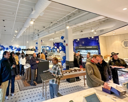 Paris Baguette opens 100th franchise store in US