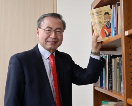 [Herald Interview] First English biography of Imjin War's hidden hero published