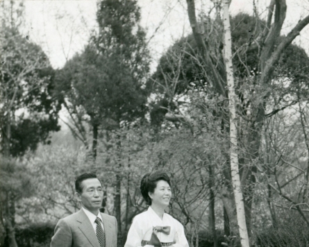 [History Through The Korea Herald] When Koreans lost a first lady