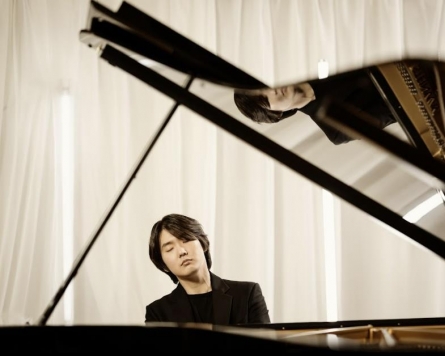 Pianist Cho Seong-jin to embark on nationwide recital tour