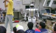 로봇 방학캠프에서 미래 과학자의 꿈 키워요