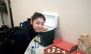 김연아, 22세 생일 인증샷 공개…“내년엔 꼭 한국에서”