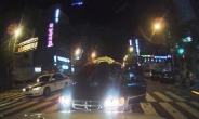 부산 '다이하드'경찰, 동영상 직접 보니?