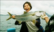 김나영 1m 방어 “대박 낚시…월척이오”
