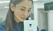 김소연 거울셀카 “대본 외우는 중에도 셀카본능”