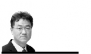 <데스크 칼럼 - 함영훈> 대한민국 헌법과 사회적 약자들의 희생