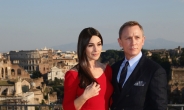 로마 도로가 007 잡았다...배우 대니얼 크레이그 로마서 영화찍다 부상