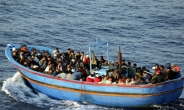 이탈리아, 지중해서 난민 941명 구조·10명 사망