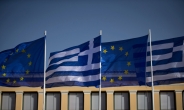“그리스 매년 21조원 이상 구제금융 필요...올 성장률 전망 0%”...IMF