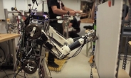[영상] 인간 반사반응 그대로...MIT 로봇 ‘신선한 충격’