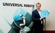 유니버설 로봇, 탁상형 로봇 UR3로 ‘로보월드 2015’ 참가