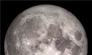 NASA “크리스마스 럭키문, 매우 드문 일”
