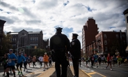 美 경찰, ‘묻지마 칼부림’에 총기 사용…현장 즉사