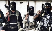 ‘철창에 가두고 화형’…극으로 치닫는 IS의 공포 정치