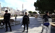 테러 얼룩진 이스탄불, 박격포 피습-관광지-번화가-공항까지...